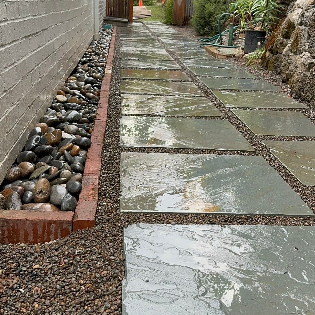 Nueva Vista Landscape & Construction LLC